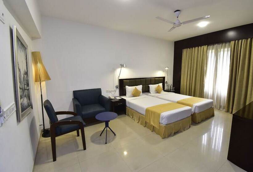 エクゼクティブルーム, The Fern Residency, Vadgaon   Talegaon, Pune