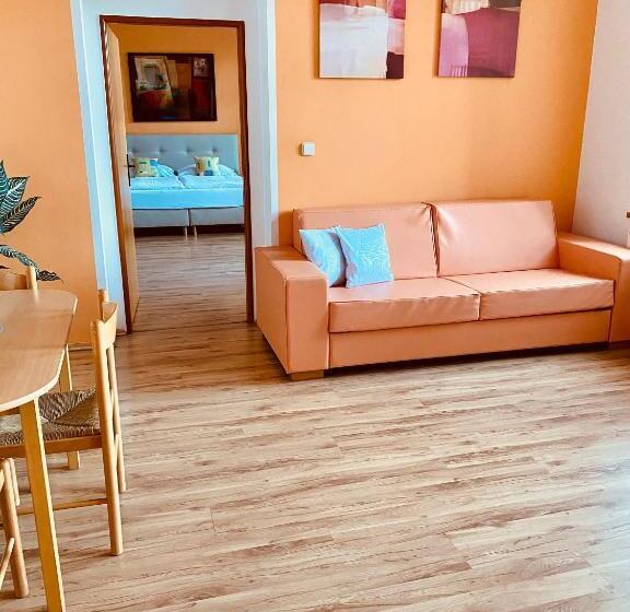 Апартаменты 2 Спальни, Penzion Pohoda