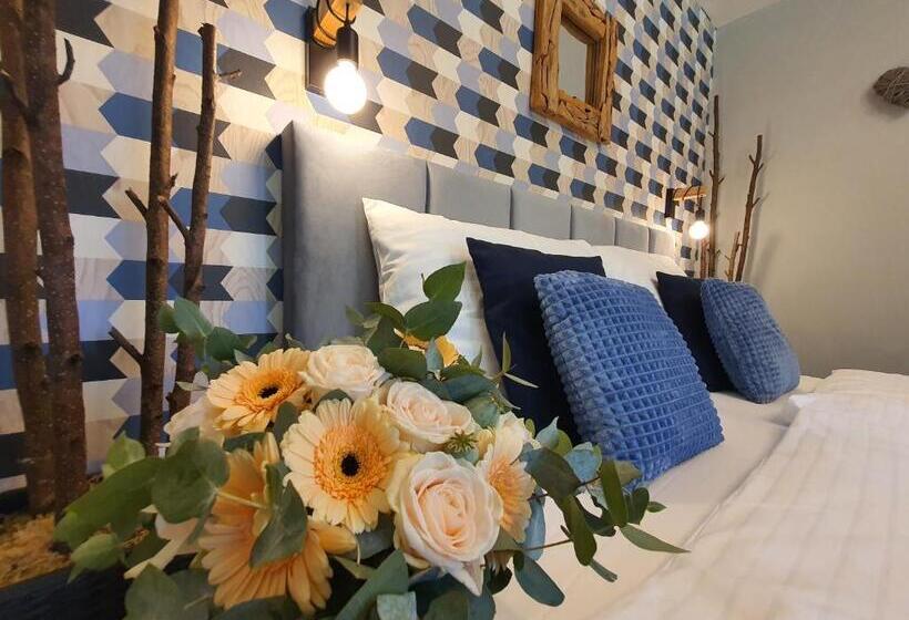 سوییت لوکس, Resort Lesní Lázně