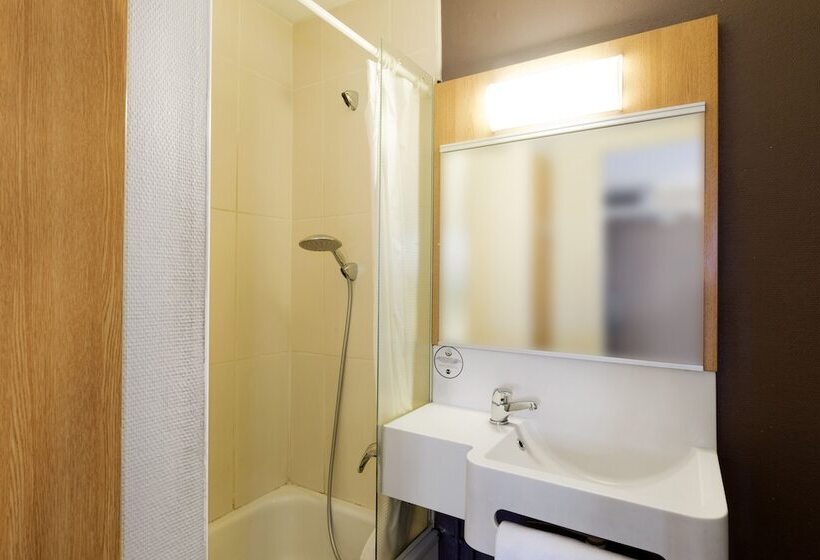 اتاق استاندارد چهار تخته, B&b Hotel Vannes Est Golfe Du Morbihan
