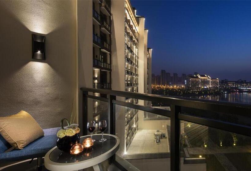 Quarto Superior Vista Parque, Novotel Hefei Sunac