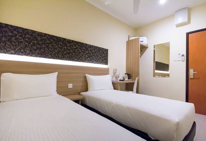 Трехместный Номер Deluxe, 118 Hotel Macalister