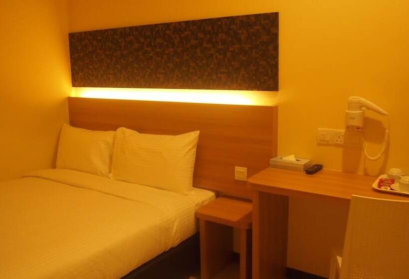 Люкс, 118 Hotel Macalister