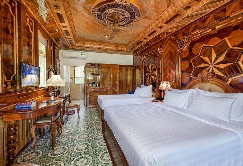 اتاق لوکس با چشم‌انداز دریا, Coco Palm Beach Resort & Spa