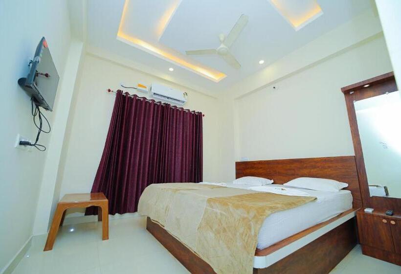 豪华房间, Radhma Residency