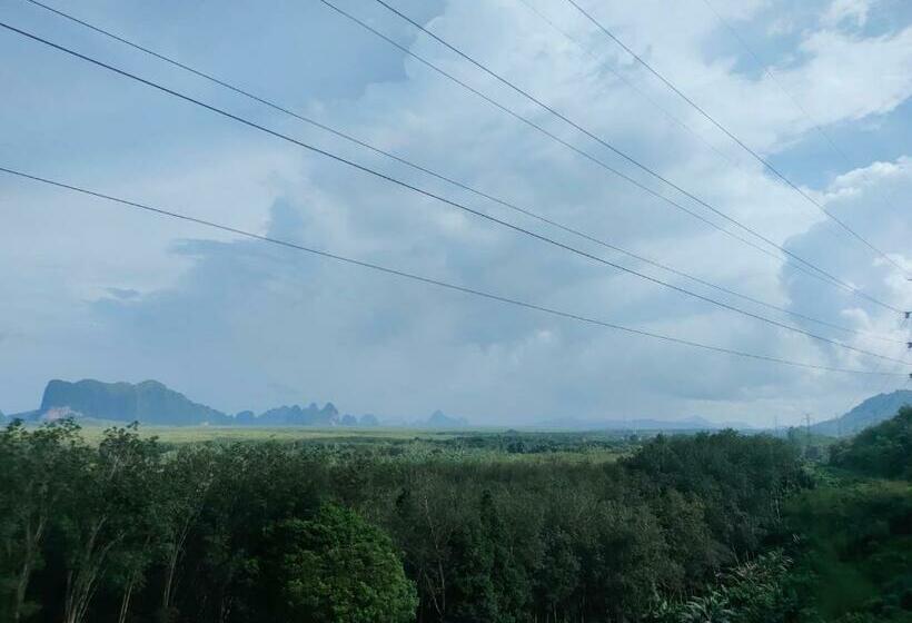 Номер Стандарт Вид на Горы, Doisky Phangnga