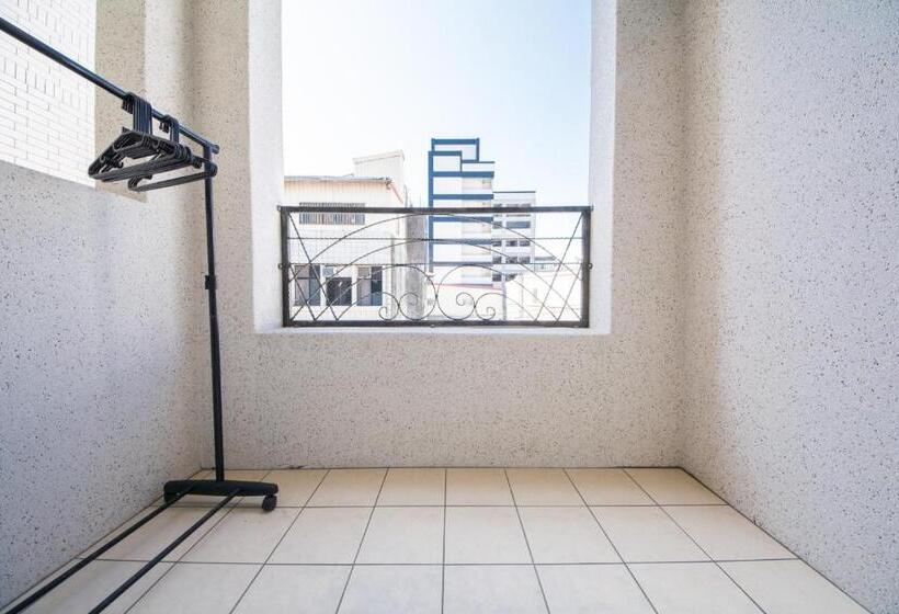 اتاق استاندارد با بالکن, Dropby B&b