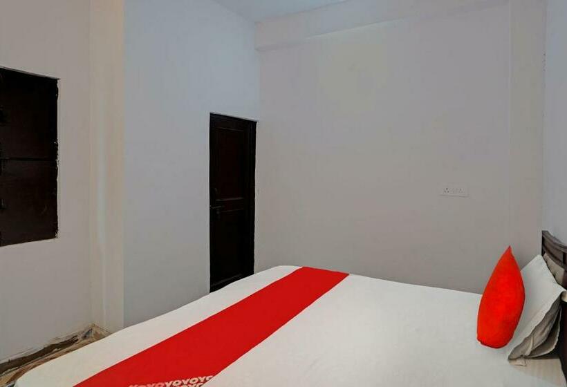 Üç Kişilik Klasik oda, Oyo Flagship Hotel Blue Moon