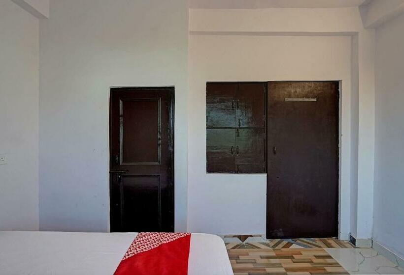 Üç Kişilik Klasik oda, Oyo Flagship Hotel Blue Moon