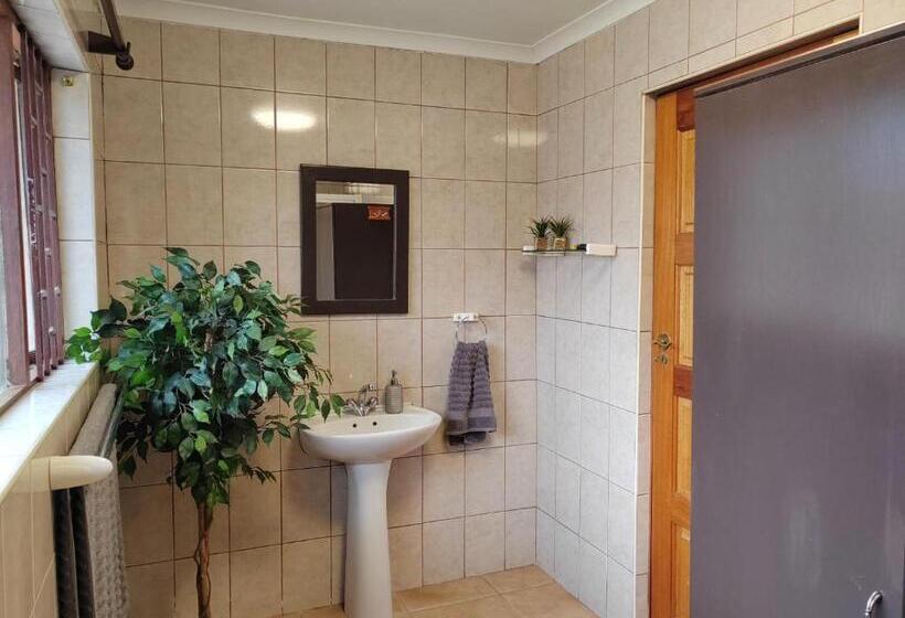 Стандартный Номер Кровать Кинг, 12 On Churchill