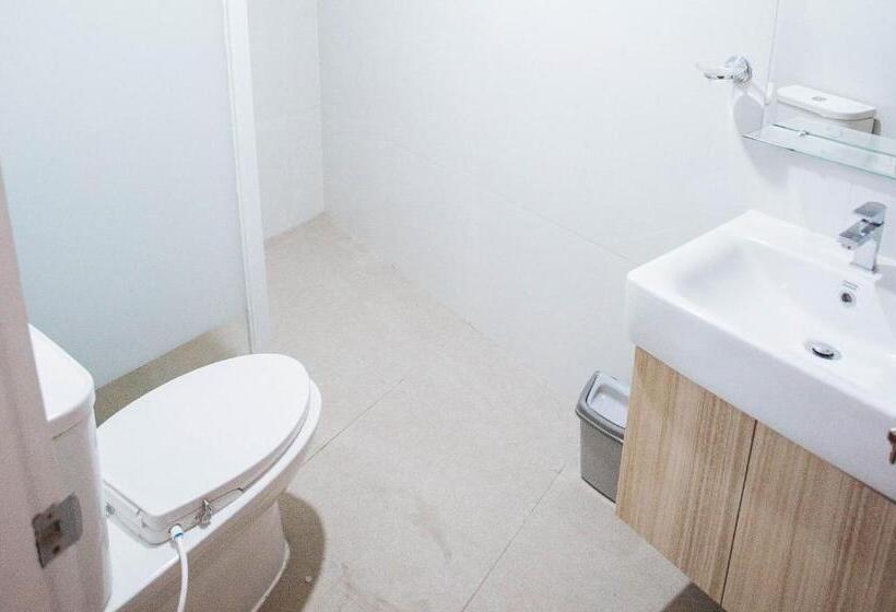 اتاق خانوادگی, Reddoorz At Happy Stay Apartelle