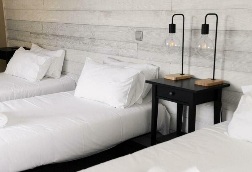 Standard Triple Room with Terrace, L Auberge Du Diu Biban