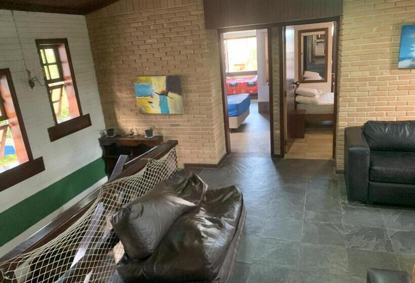 Четырехместный Номер Стандарт Вид на Сад, Canto Das Toninhas Guest House