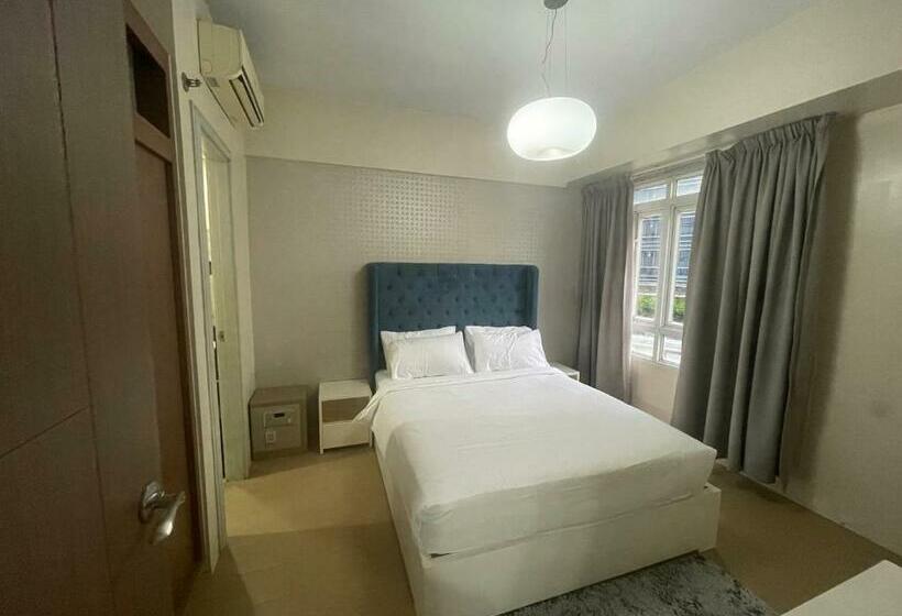 Apartamento 1 Dormitório, 4j 150 Newport   Terminal3 Airport