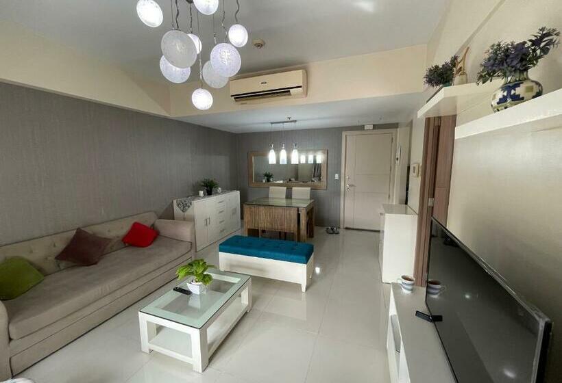 Apartamento 1 Dormitório, 4j 150 Newport   Terminal3 Airport