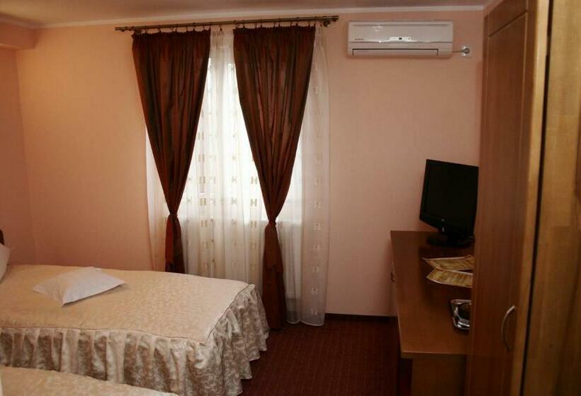 Номер Стандарт, Casa De Piatra