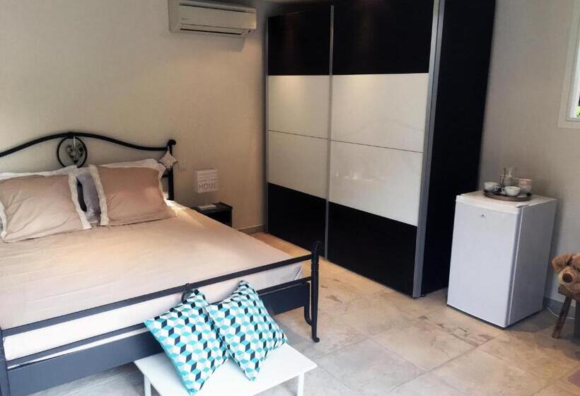 Quarto Deluxe, B&b Charming Saint Paul De Vence