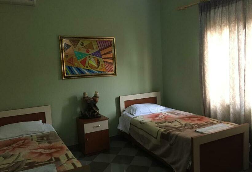 이코노미 룸, Hostel Grande House