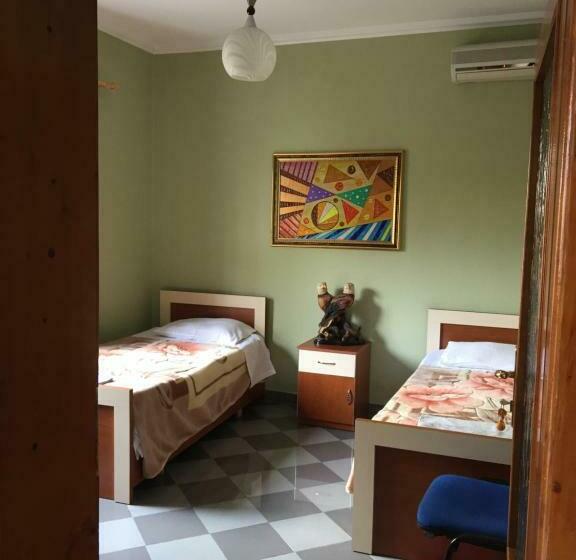 이코노미 룸, Hostel Grande House