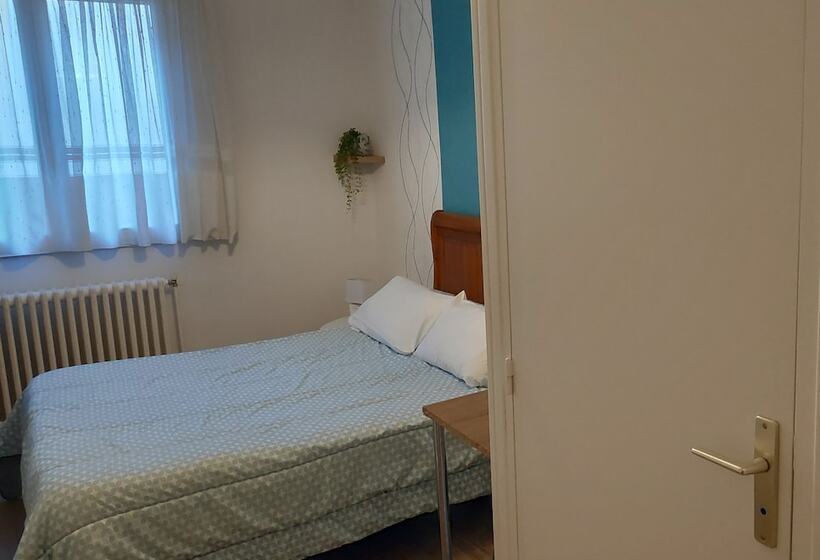 Номер Стандарт, Auberge Du Vieux Moulin