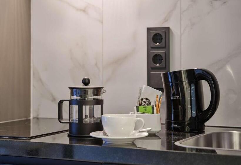 Студия Премиум, Adina Apartment Hotel Nuremberg