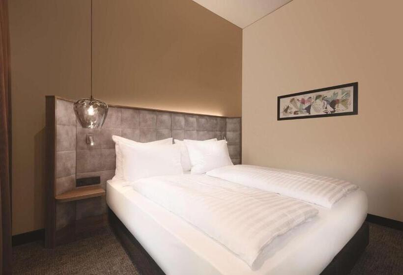Апартаменты 2 Спальни, Adina Apartment Hotel Nuremberg