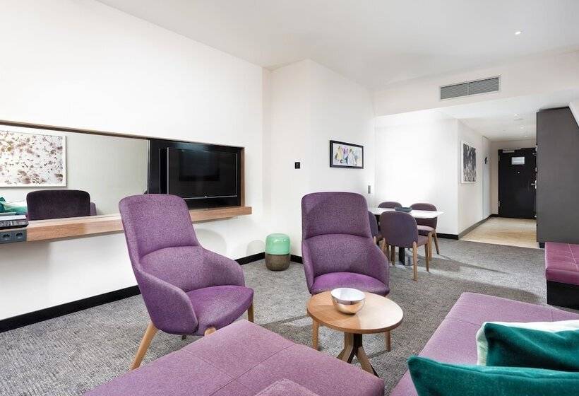 Апартаменты 2 Спальни, Adina Apartment Hotel Nuremberg
