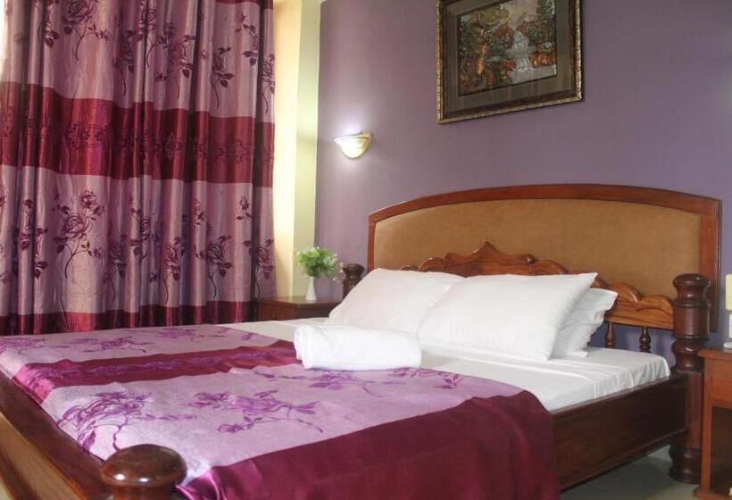 اتاق لوکس, Iris Hotel Dar Es Salaam