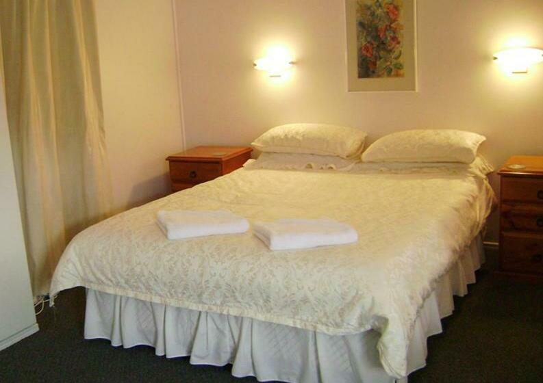 Президентский Люкс, River Park Motor Inn