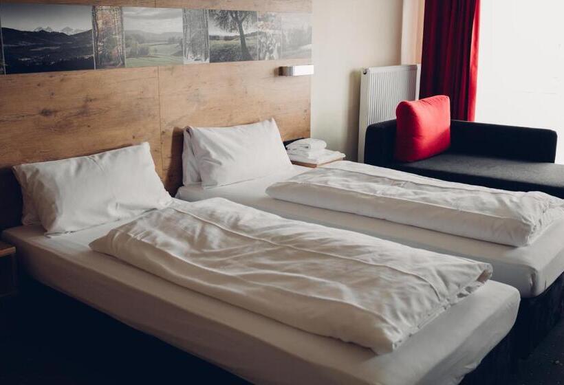 Номер Стандарт Трехместный, Rührberger Hof Hotel & Restaurant Grenzach Wyhlen Bei Basel