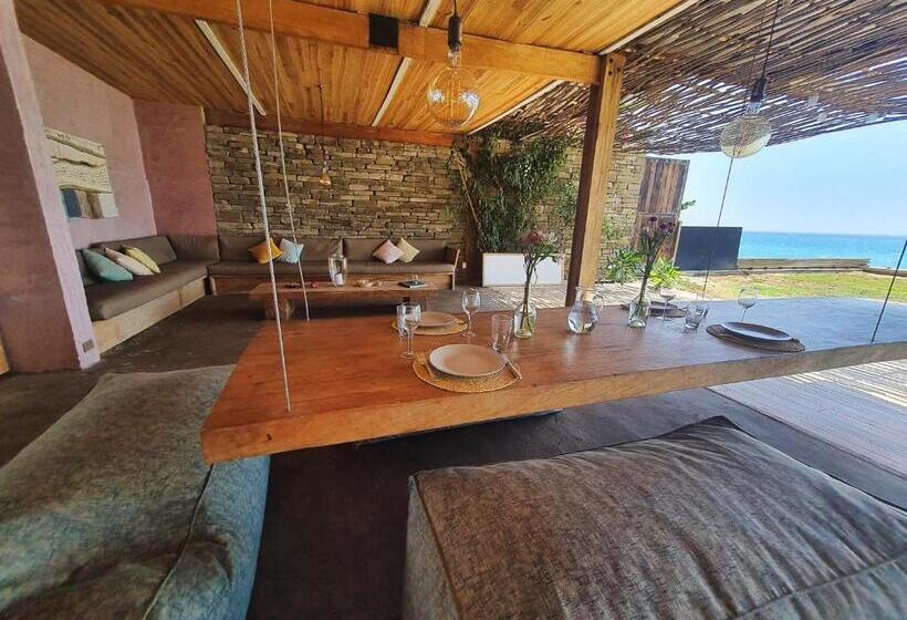 خانه 3 خوابه, Alma Loft