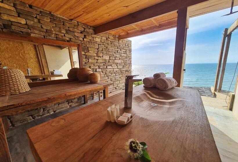 خانه 3 خوابه, Alma Loft