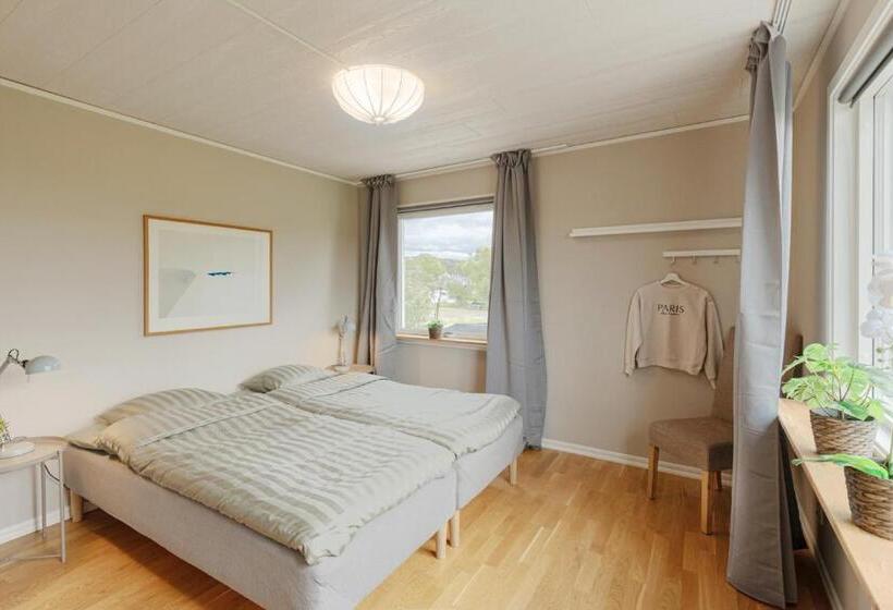 Номер Стандарт, Comfortable Guest Rooms With Fully Equipped Kitchen And Cosy Living Room