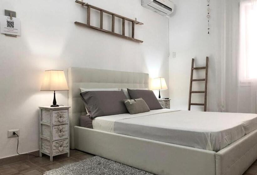 Номер Стандарт, Puerto Escondido