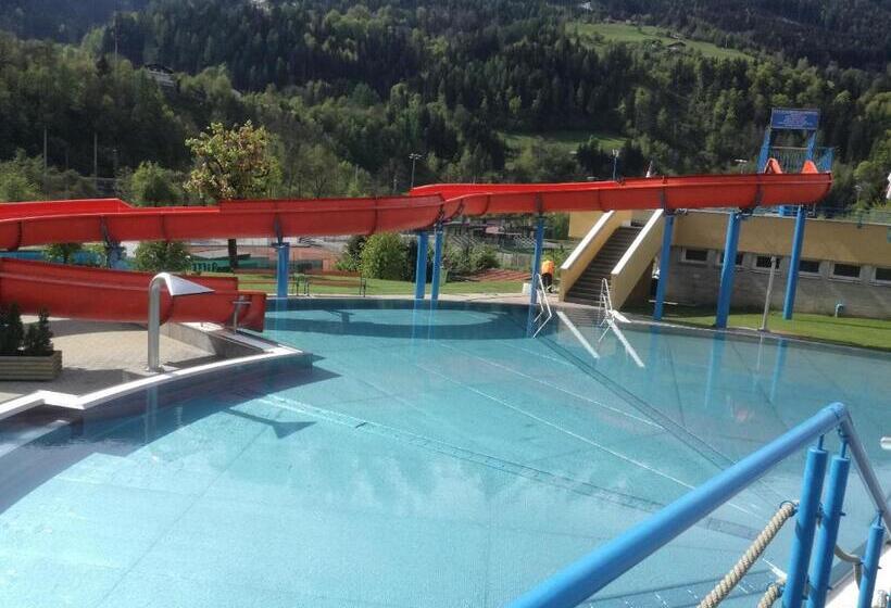 اتاق خانوادگی, Gästezimmer Lercher