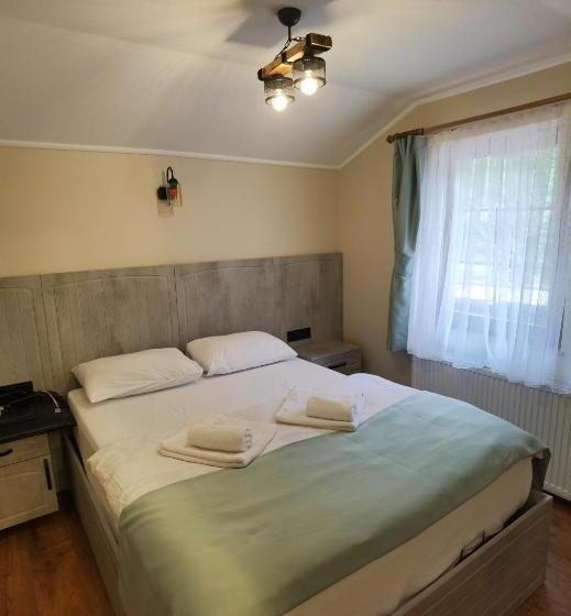 标准三人间, Kuloglu Otel Ve Restaurant