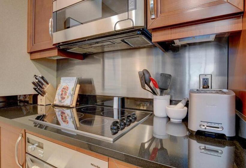 발코니가 있는 스위트, Luxurious 1 Bd/2bth Premium Suite Mgm Signature W/balcony
