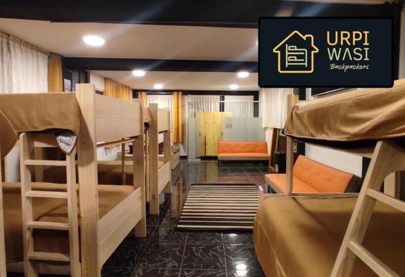 تختخواب در اتاق مشترک, Urpi Wasi Backpackers