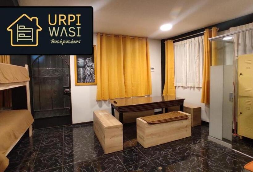 تختخواب در اتاق مشترک, Urpi Wasi Backpackers