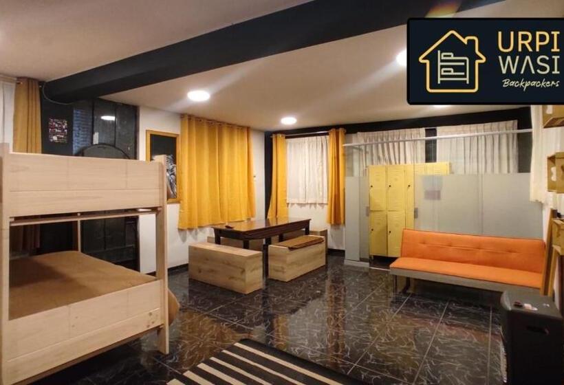 تختخواب در اتاق مشترک, Urpi Wasi Backpackers