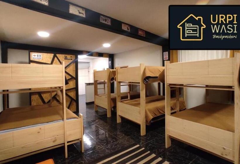 تختخواب در اتاق مشترک, Urpi Wasi Backpackers