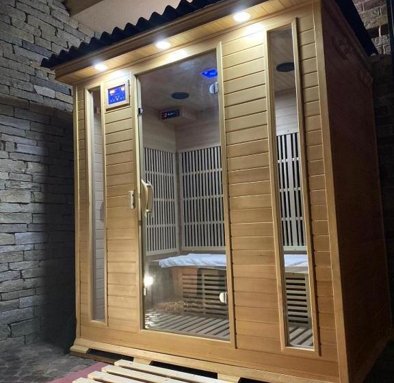 اتاق استاندارد با وان آب گرم, Girasole Wellness E Relax