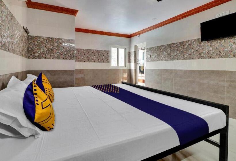 Трехместный Номер Классика, Spot On Hotel Maha Lakshmi