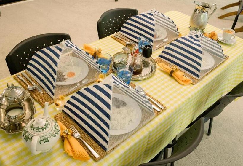 اتاق لوکس, Balai Benedicere Bed & Breakfast