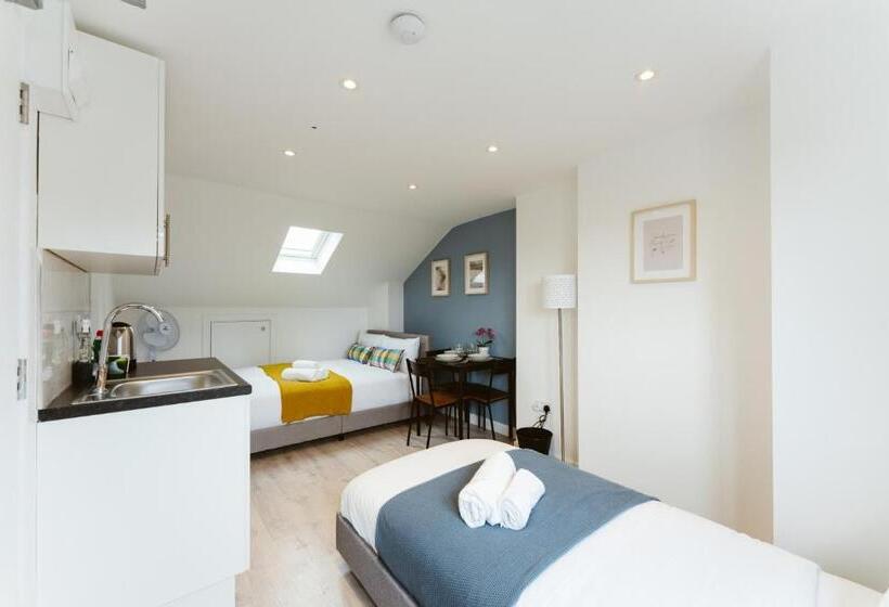 Студия Стандарт, The Finsbury Park Star Apartments