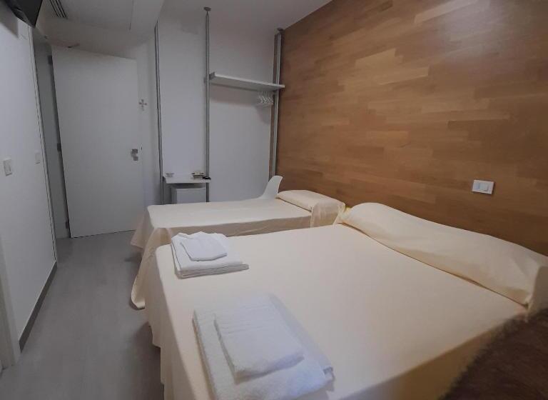 اتاق استاندارد سه نفره, L Attico Di Matilde