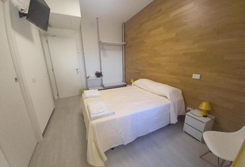 اتاق استاندارد سه نفره, L Attico Di Matilde