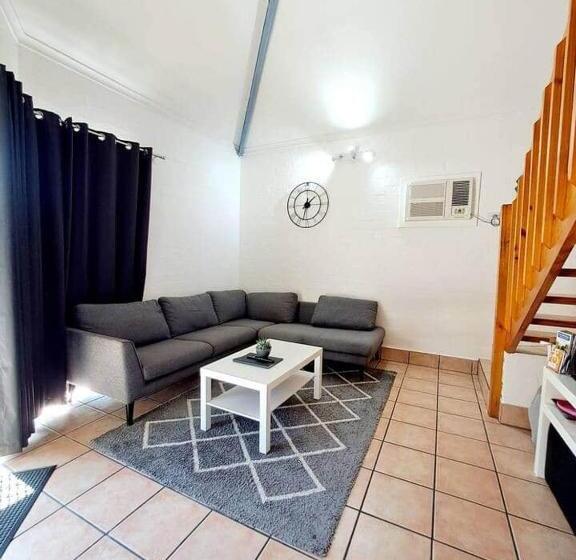 1침실 빌라 정원 전망, Carras Loft Villa Near The Sea Sleeps 5