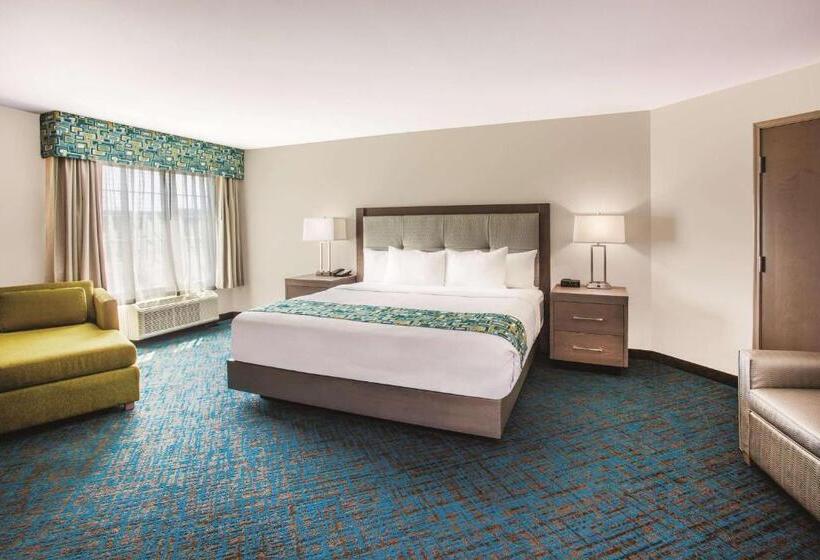 Люкс Кровать Кинг, La Quinta By Wyndham St. Paul Woodbury