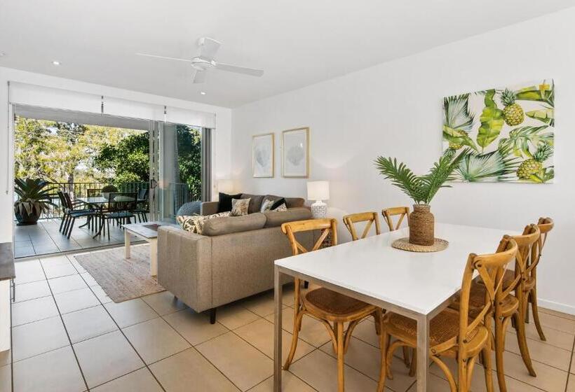 2 Bedroom Apartment with Views, Metzo Noosa Resort